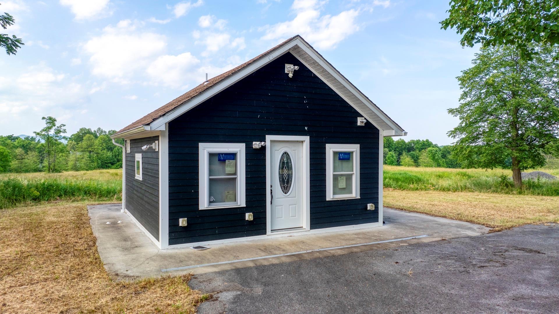 Single Family Albany Post  Ulster County, NY 12525, MLS-815640-45