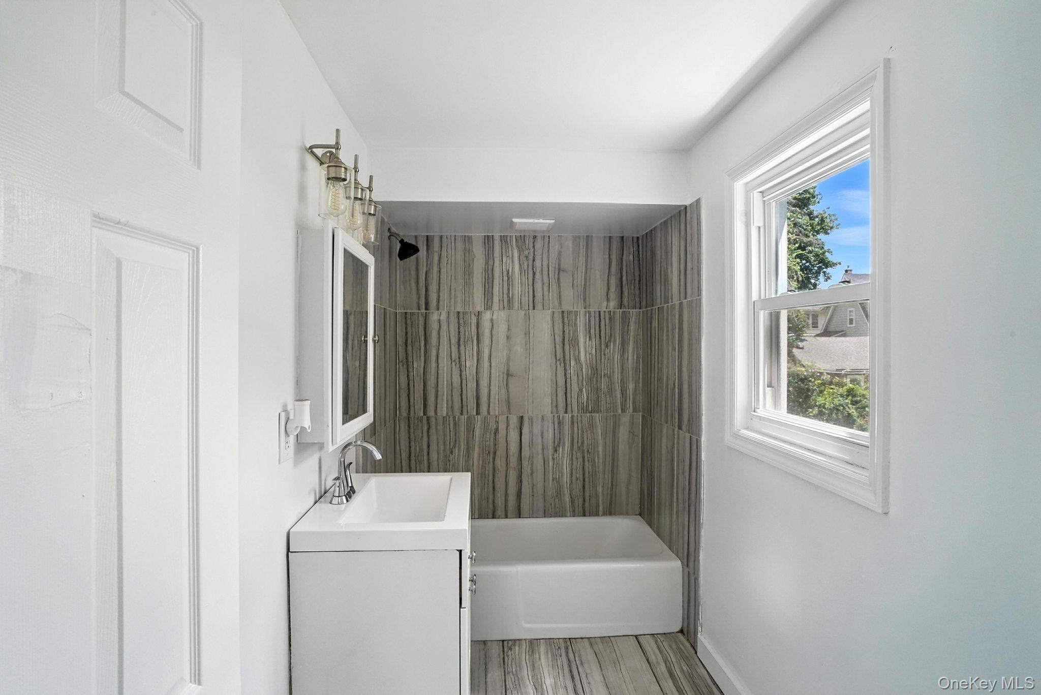 Single Family Commonwealth Orange County, NY 10940, MLS-815646-14