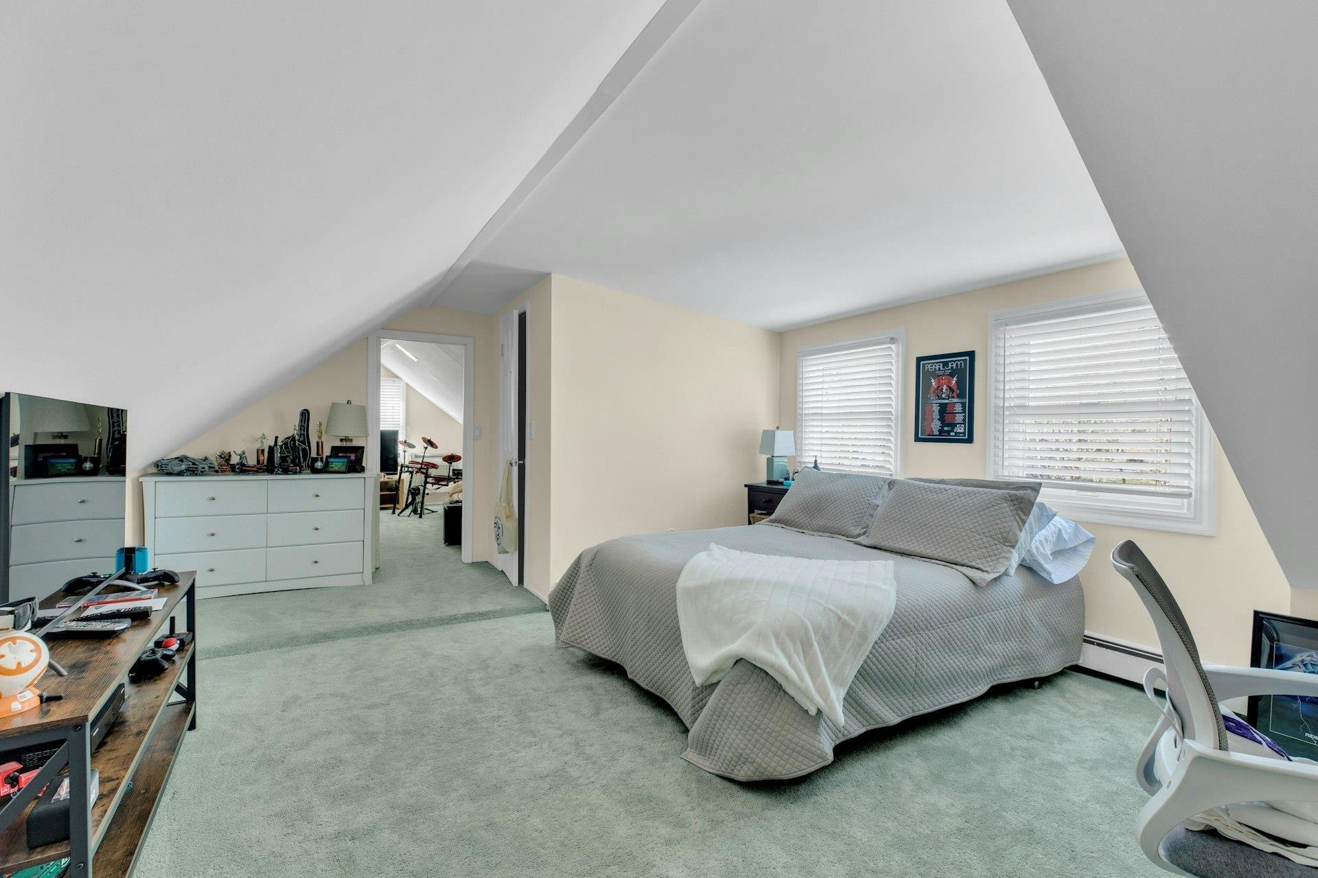 Single Family Harbor  Suffolk County, NY 11946, MLS-815668-23