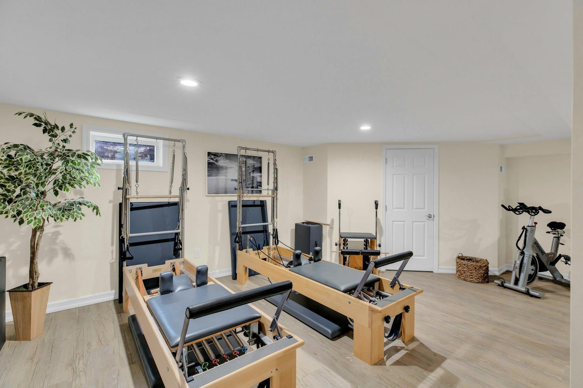 Single Family Harbor  Suffolk County, NY 11946, MLS-815668-28