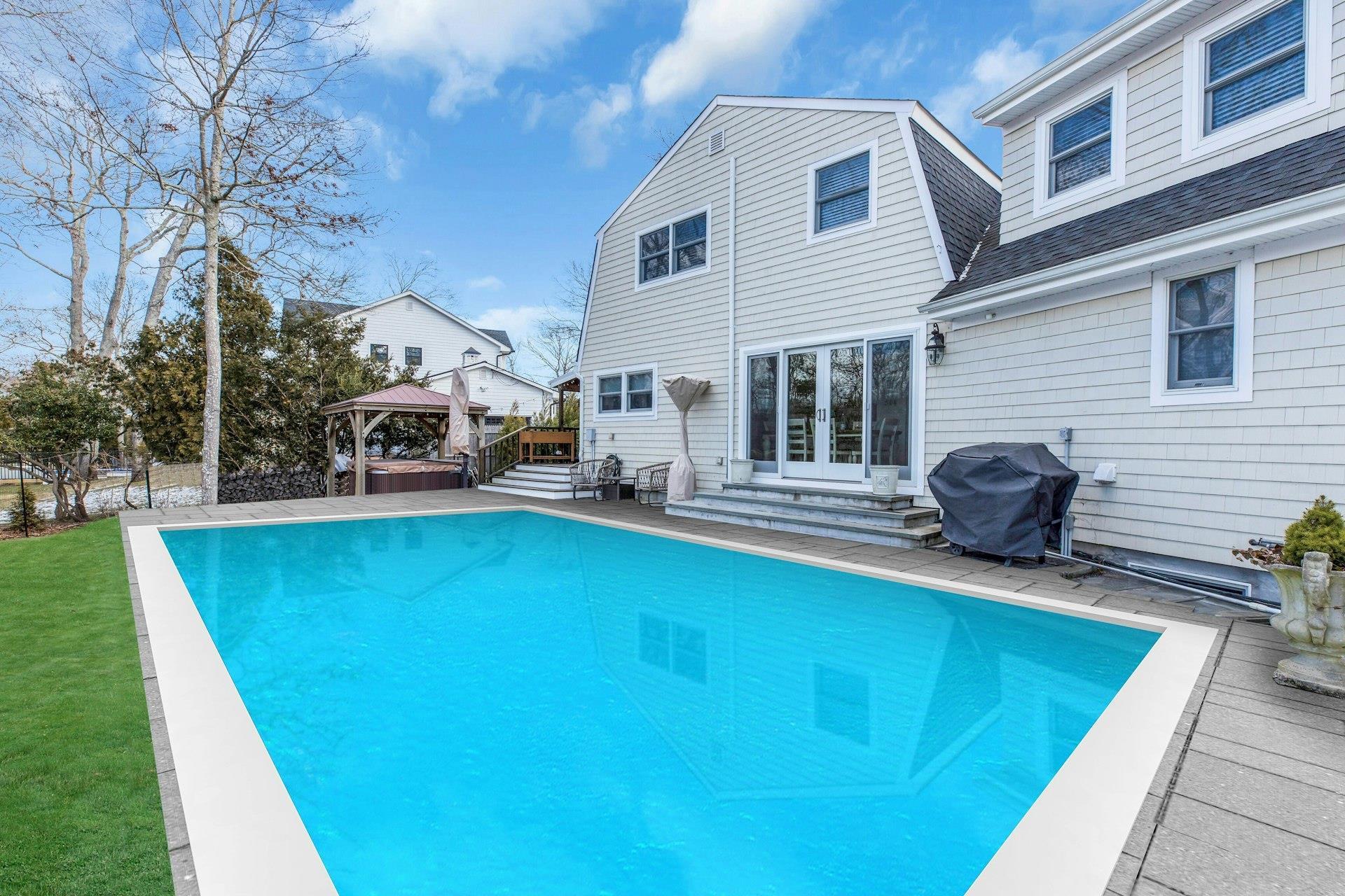 Single Family Harbor  Suffolk County, NY 11946, MLS-815668-32