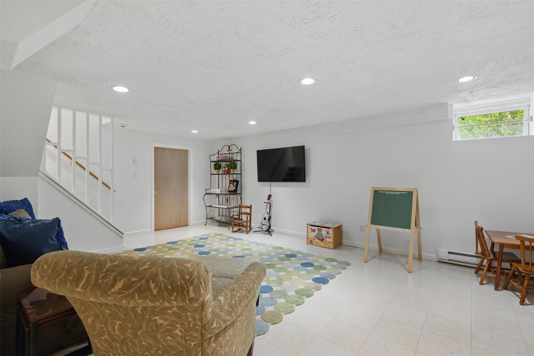 Single Family Mulligan  Westchester County, NY 10533, MLS-815737-32
