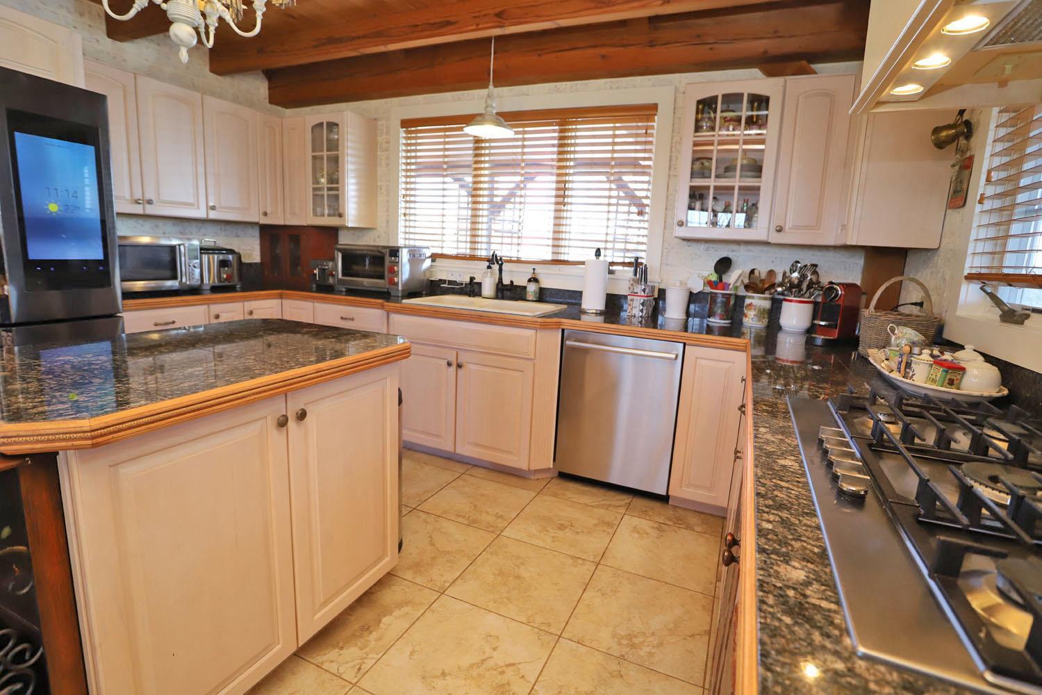 Single Family Overlook  Sullivan County, NY 12723, MLS-815742-12