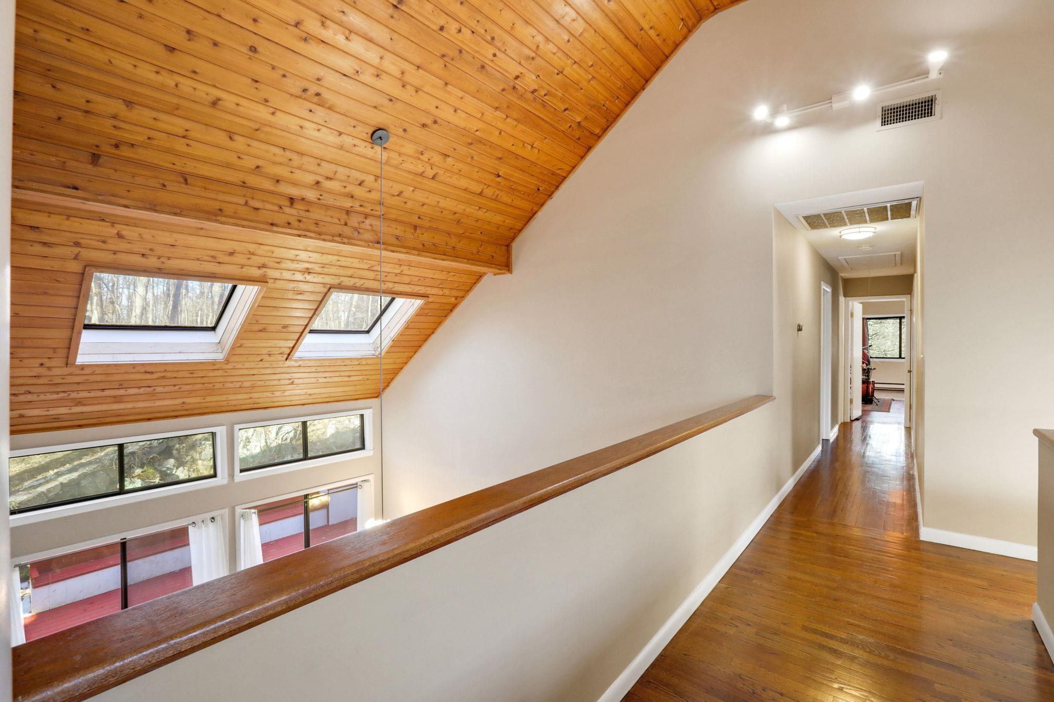 Single Family Fox Den  Westchester County, NY 10560, MLS-815764-23