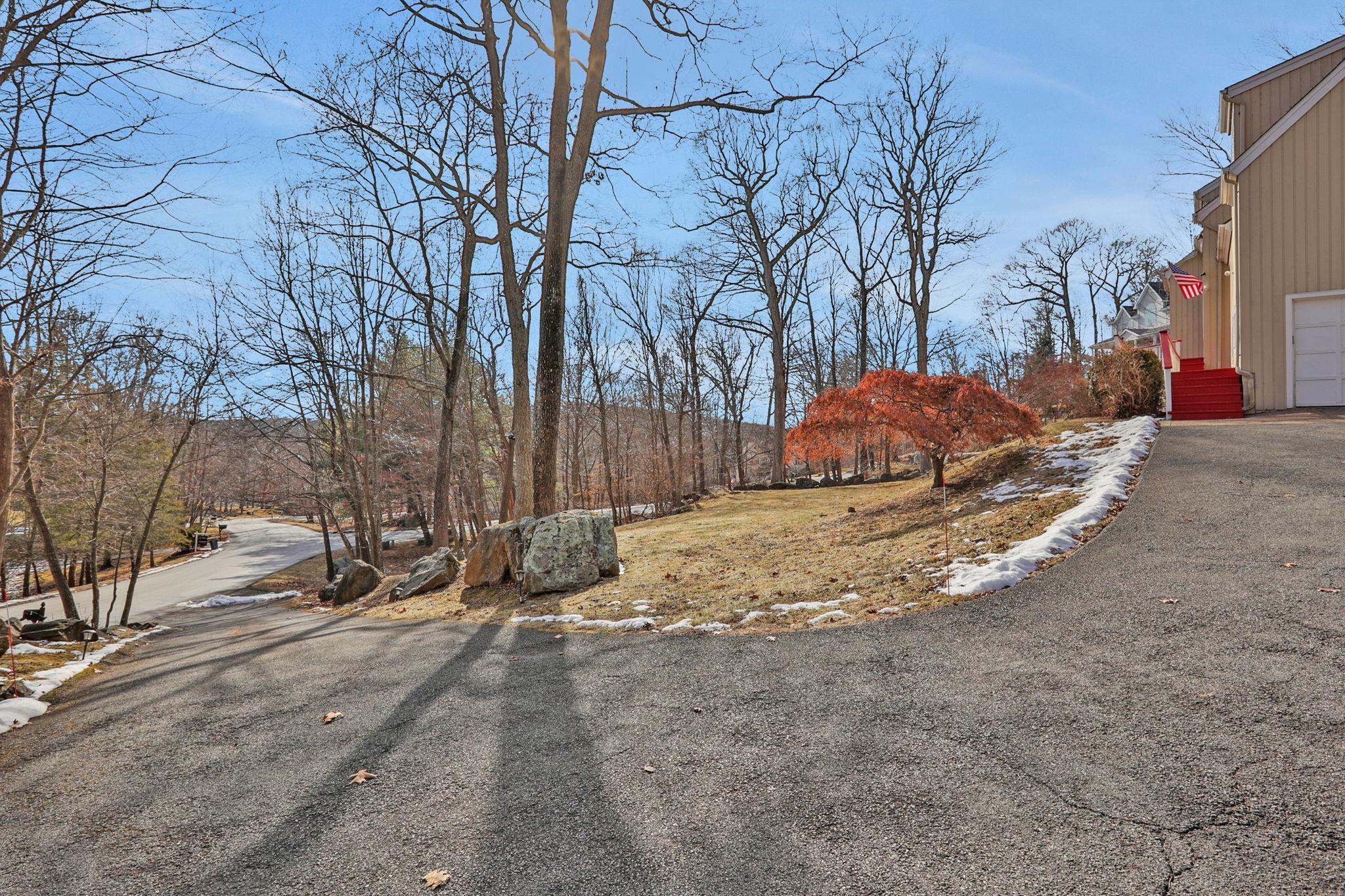 Single Family Fox Den  Westchester County, NY 10560, MLS-815764-41