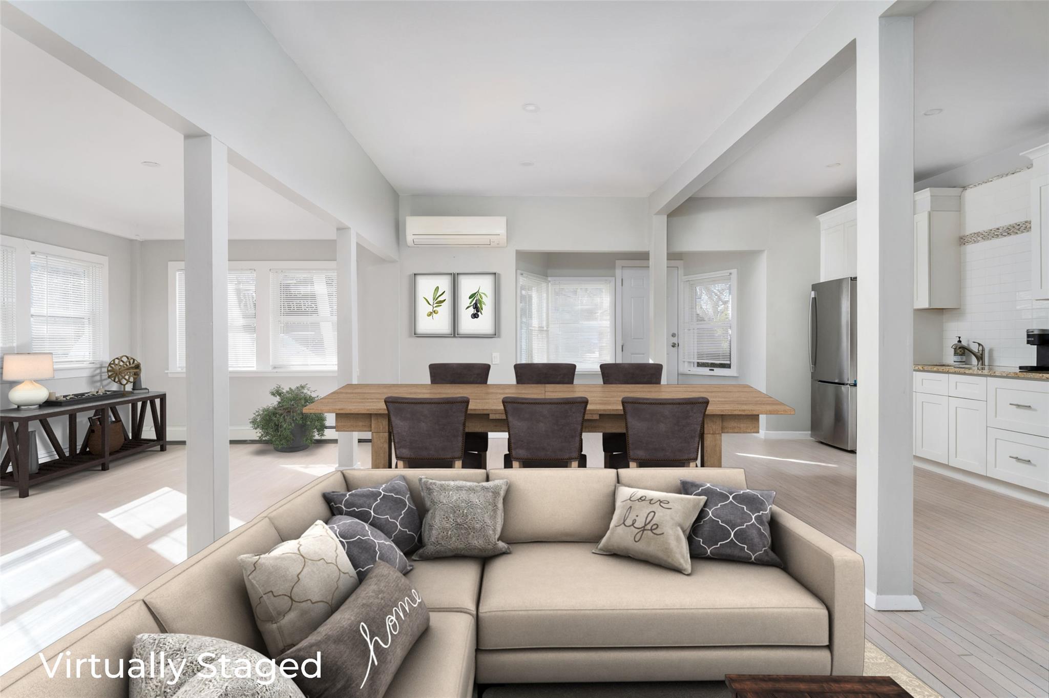Single Family Hampton  Suffolk County, NY 11968, MLS-815863-2