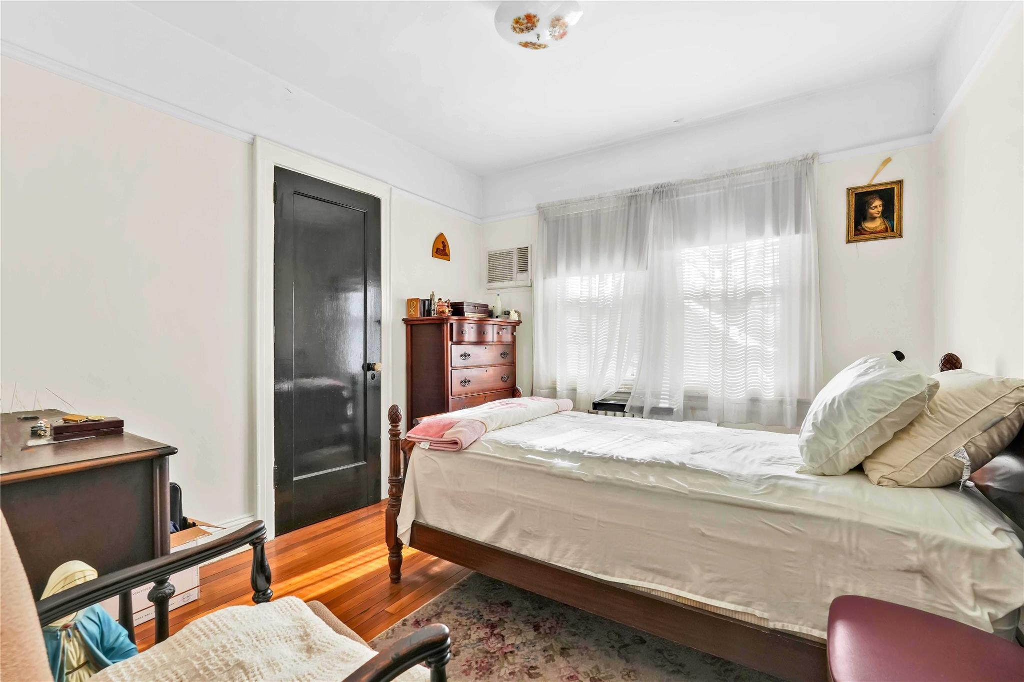 Single Family 166th  Queens, NY 11358, MLS-815902-16