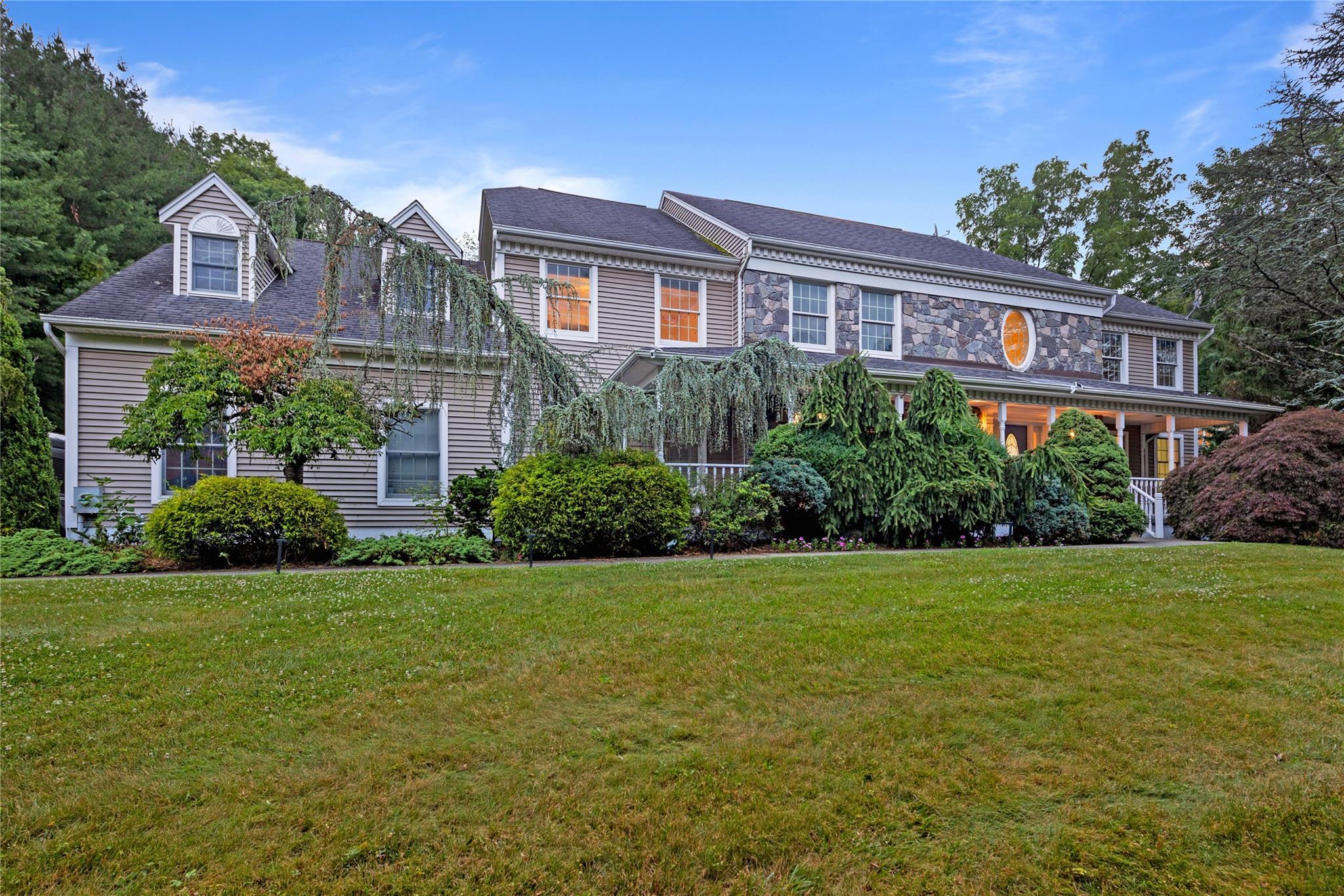 Single Family Golden  Rockland County, NY 10901, MLS-815954-2