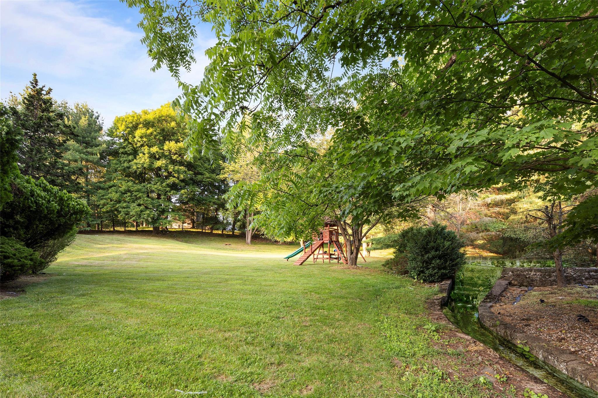 Single Family Golden  Rockland County, NY 10901, MLS-815954-31