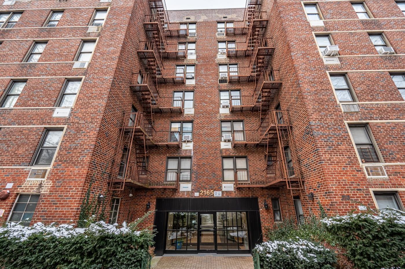 Coop Matthews  Bronx, NY 10462, MLS-815968-18