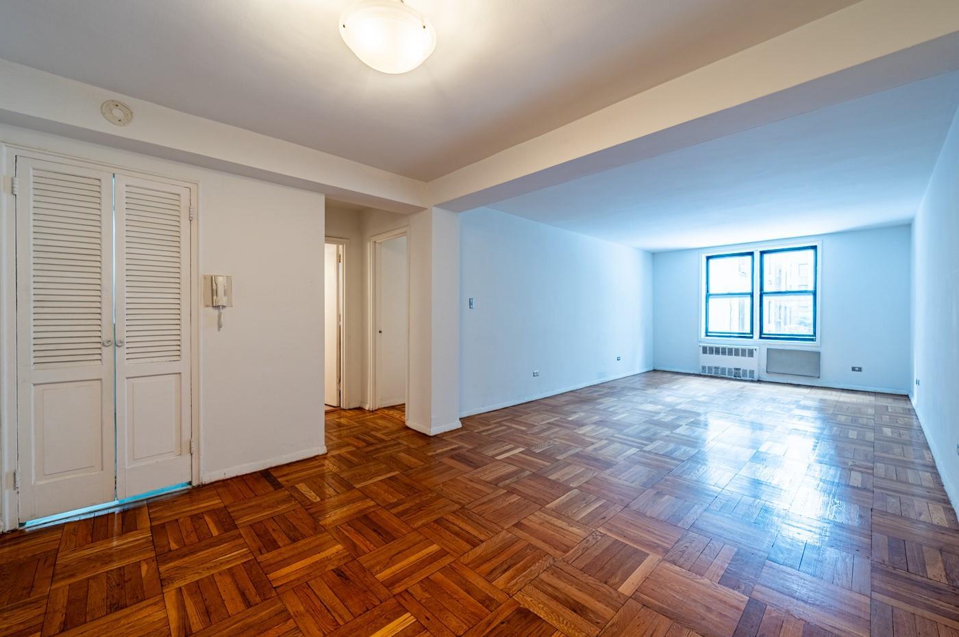 Coop Matthews  Bronx, NY 10462, MLS-815968-7