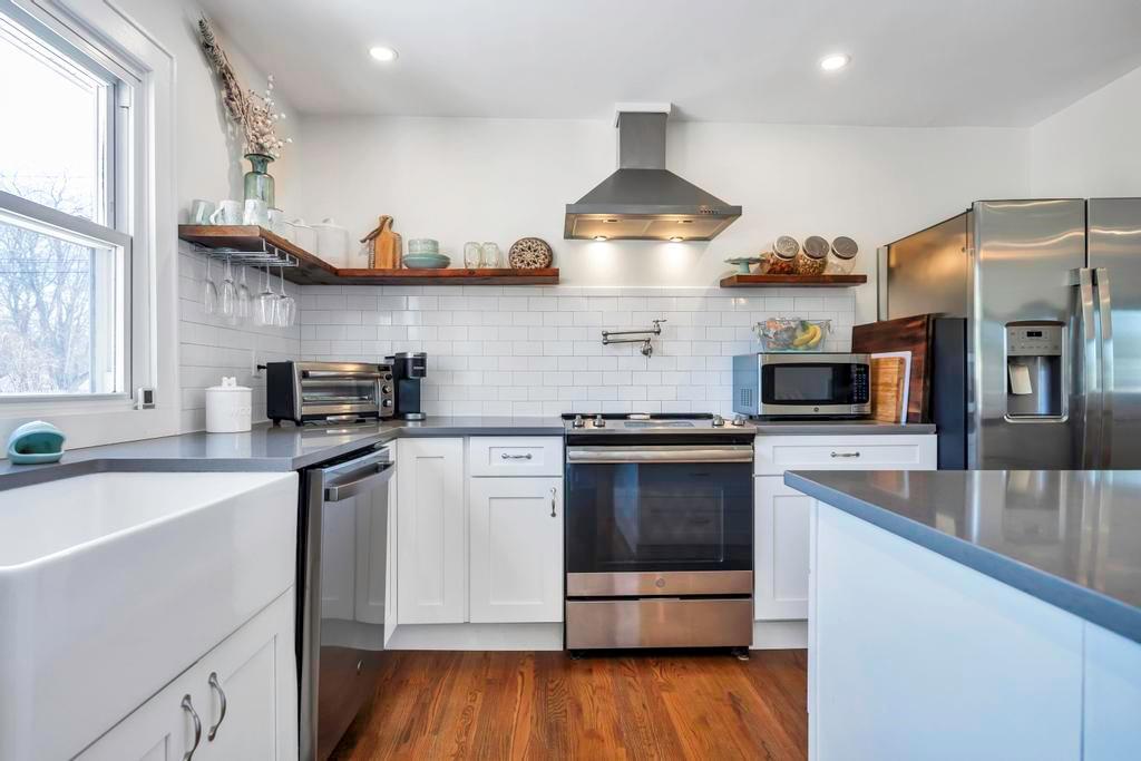 Single Family Evergreen  Suffolk County, NY 11940, MLS-816023-11