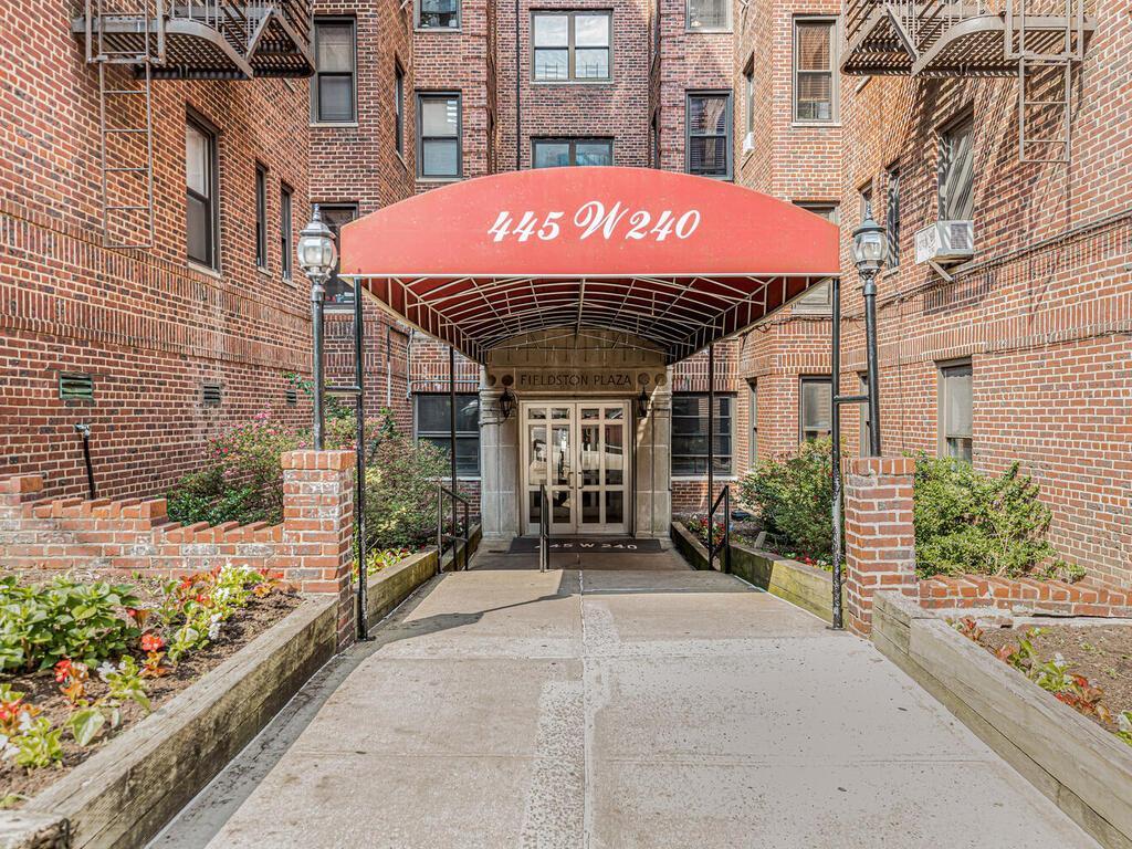 Apartment 240th.  Bronx, NY 10463, MLS-816070-19