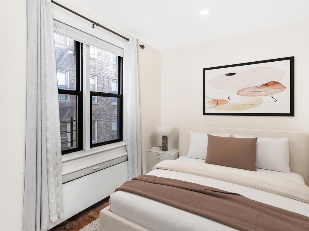 Apartment 240th.  Bronx, NY 10463, MLS-816070-8