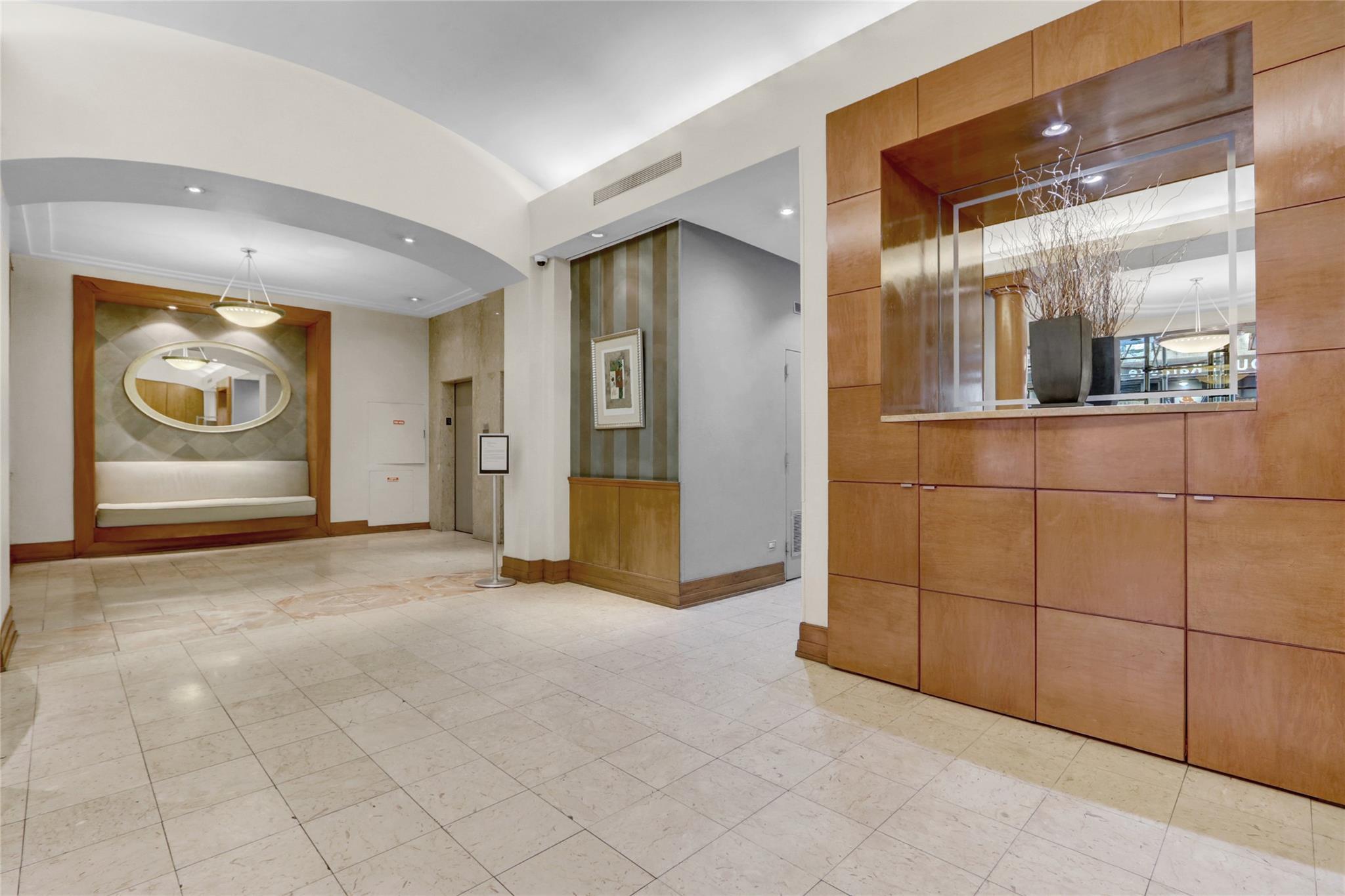 Coop 48th  Manhattan, NY 10017, MLS-816074-3