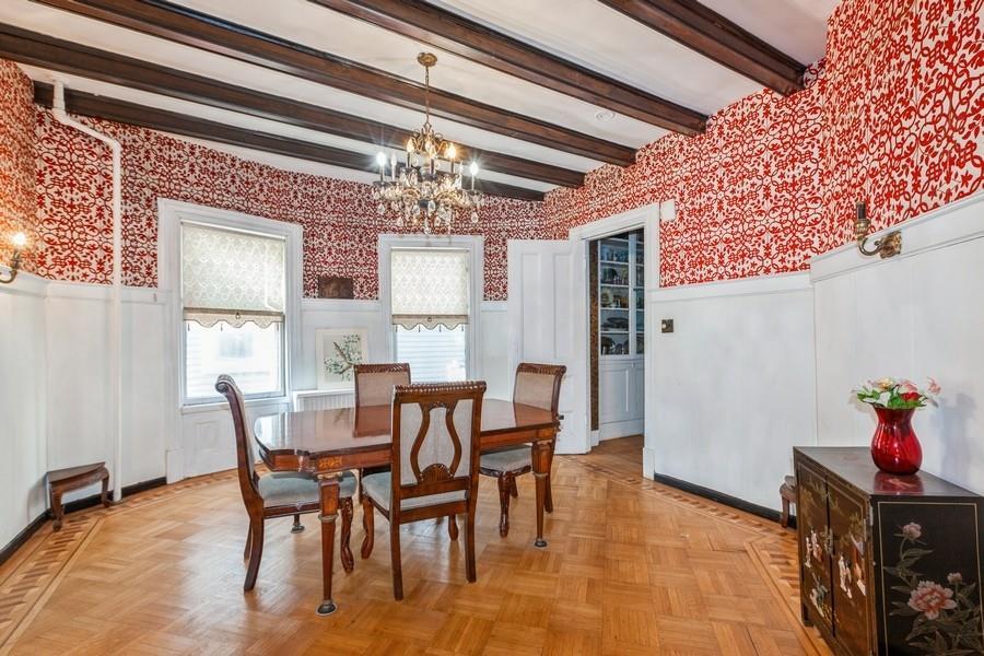Single Family Beverley  Brooklyn, NY 11218, MLS-816106-10