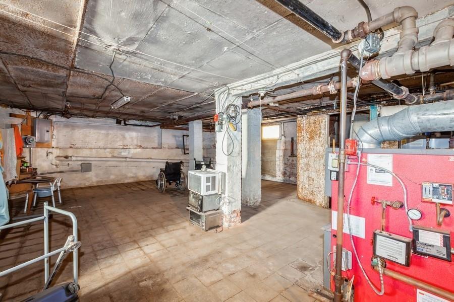 Single Family Beverley  Brooklyn, NY 11218, MLS-816106-25