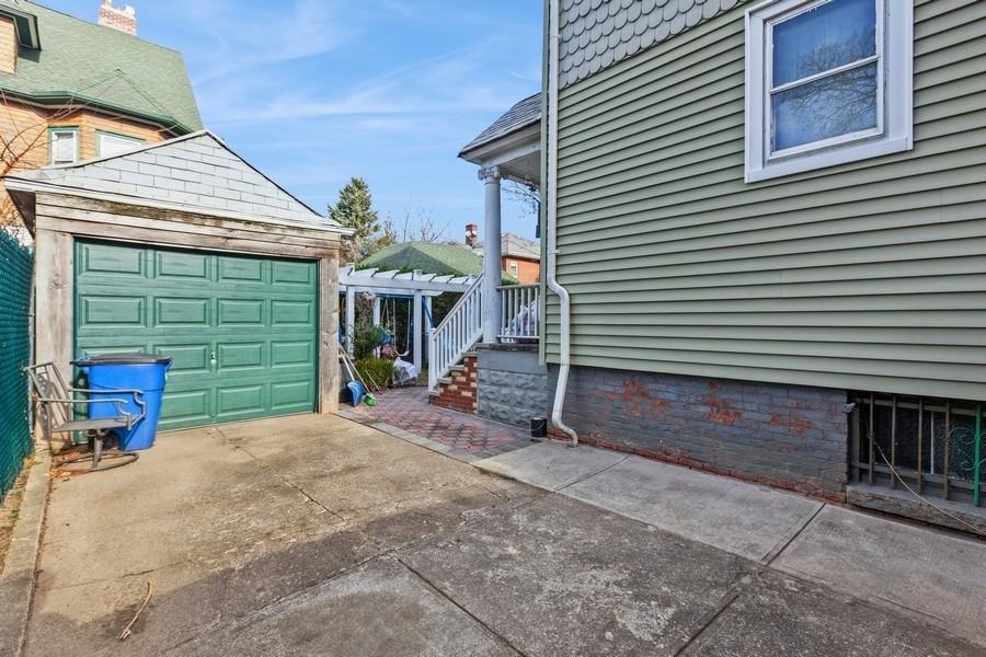 Single Family Beverley  Brooklyn, NY 11218, MLS-816106-28