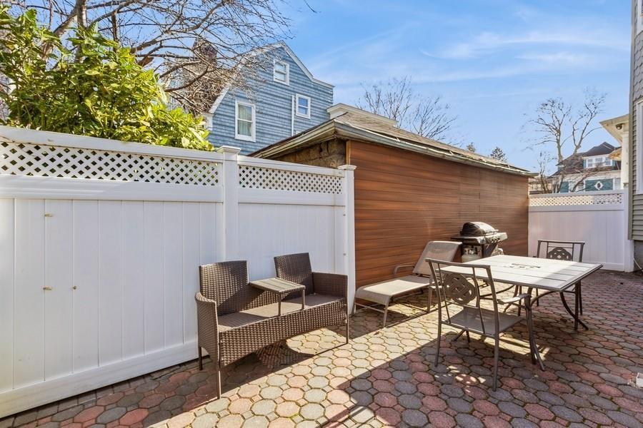 Single Family Beverley  Brooklyn, NY 11218, MLS-816106-30