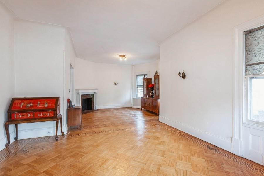 Single Family Beverley  Brooklyn, NY 11218, MLS-816106-5