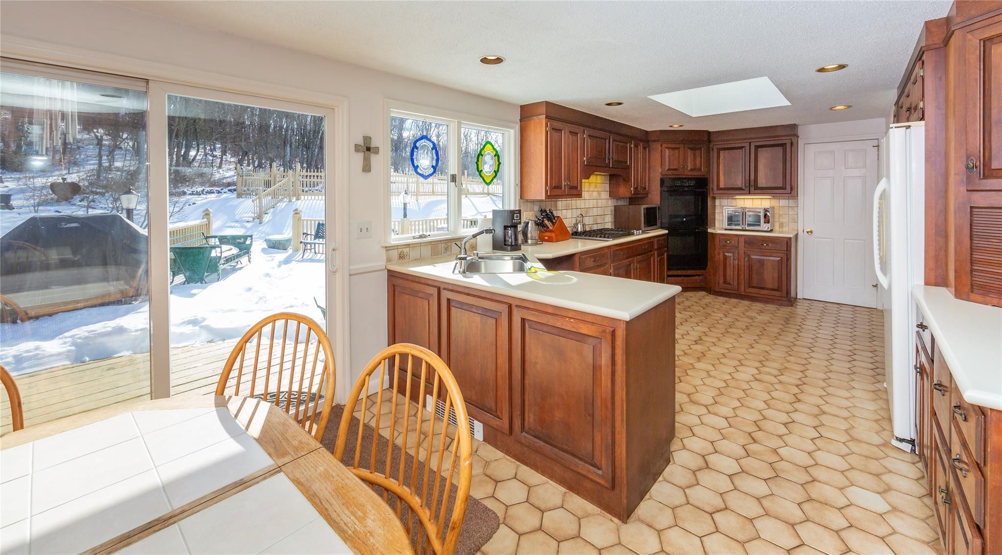 Single Family Quaker Hill  Dutchess County, NY 12564, MLS-816184-11