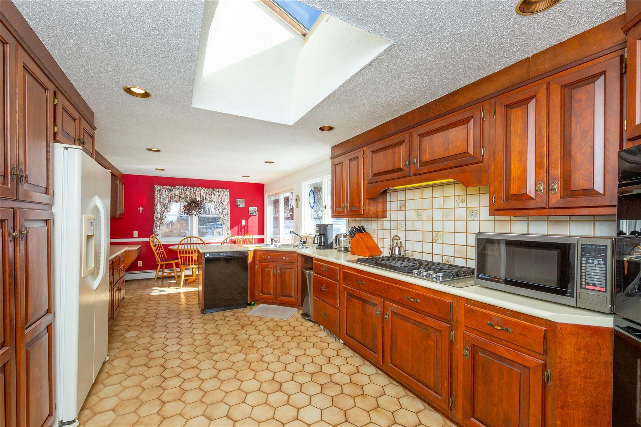 Single Family Quaker Hill  Dutchess County, NY 12564, MLS-816184-12