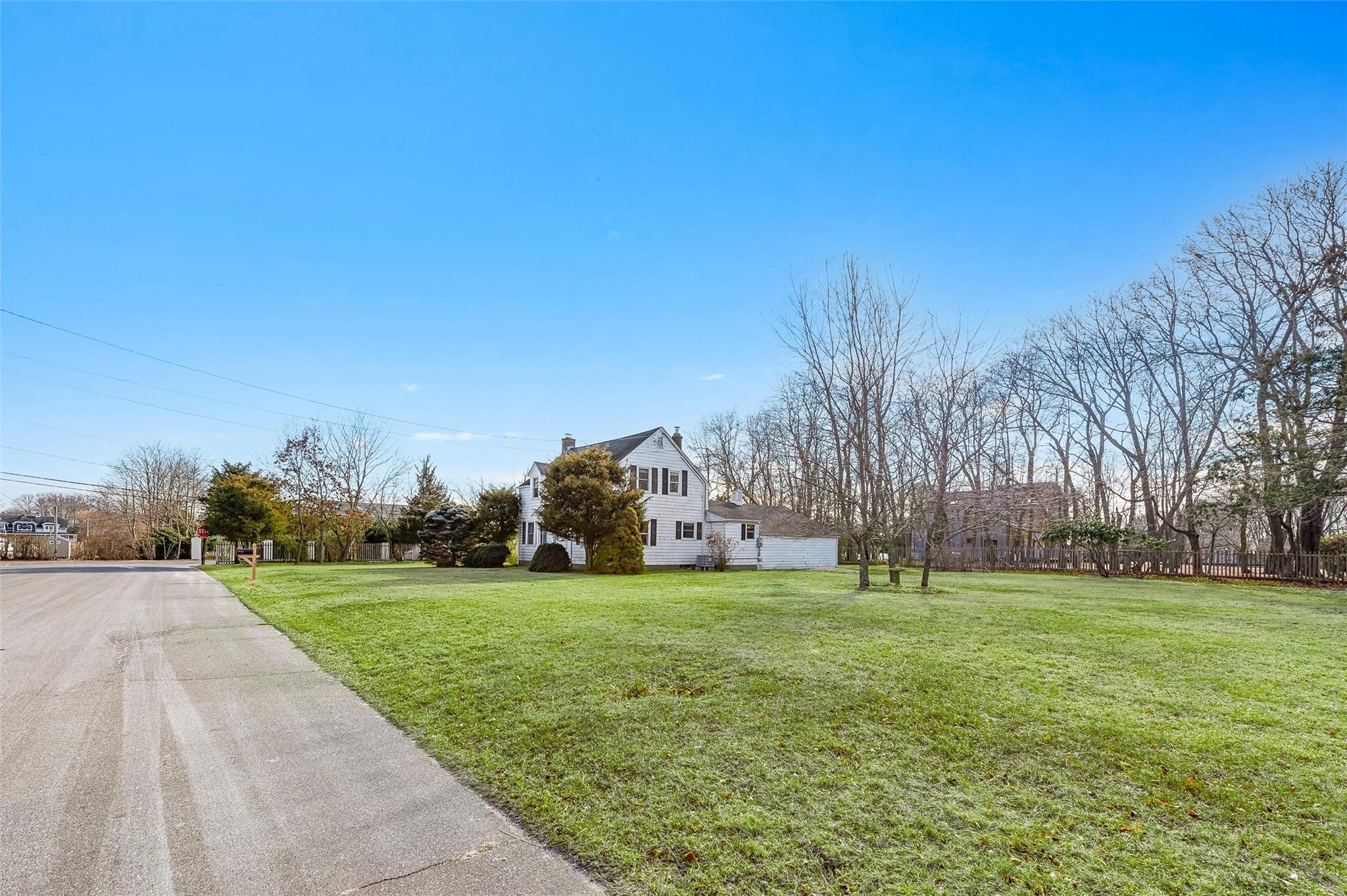 Single Family Estate  Suffolk County, NY 11934, MLS-816219-3