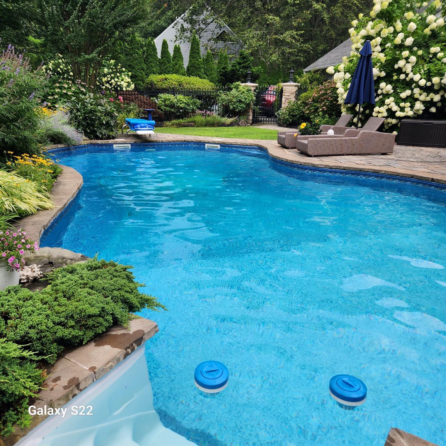 Single Family Bluffview  Suffolk County, NY 11764, MLS-816246-18