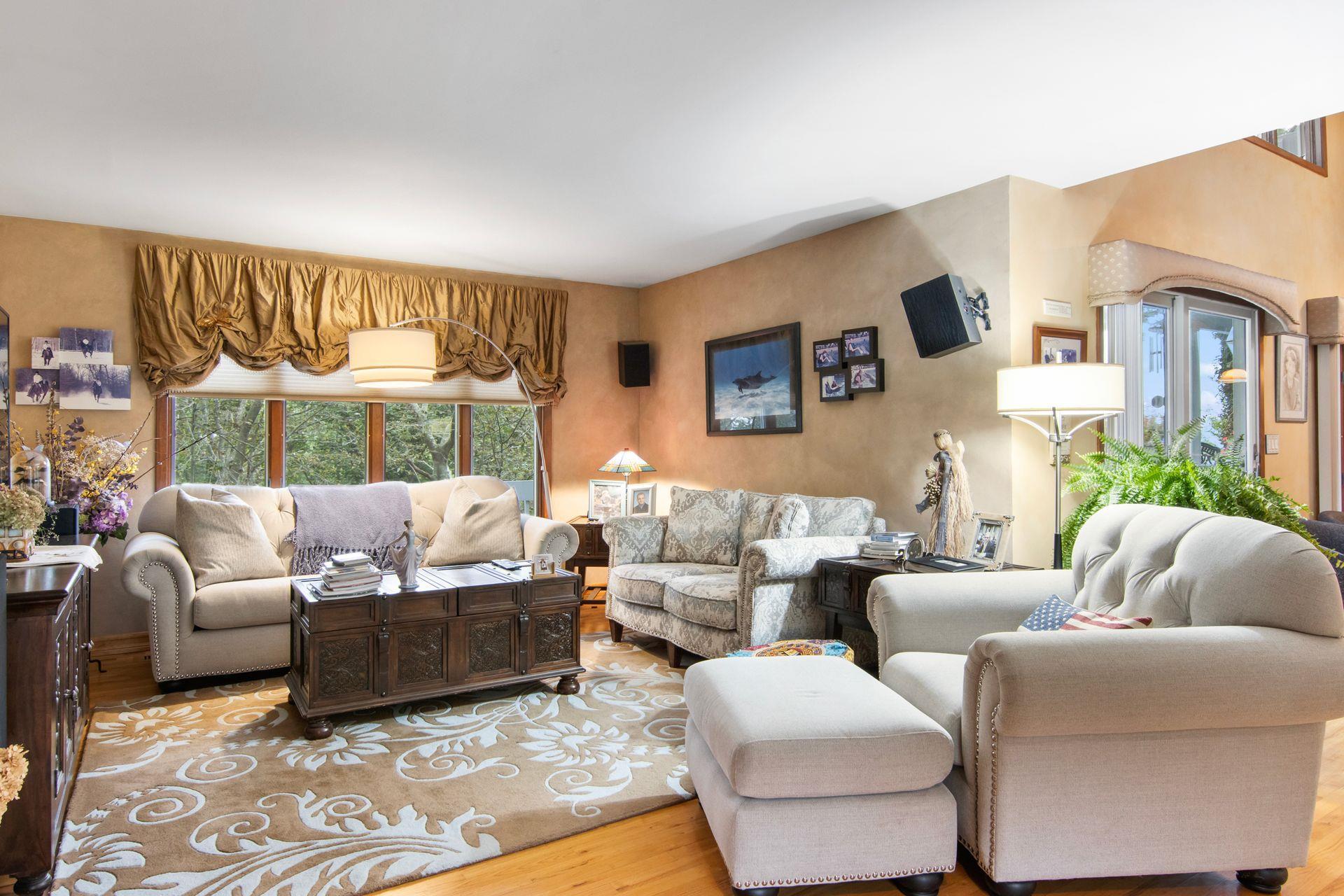 Single Family Bluffview  Suffolk County, NY 11764, MLS-816246-31