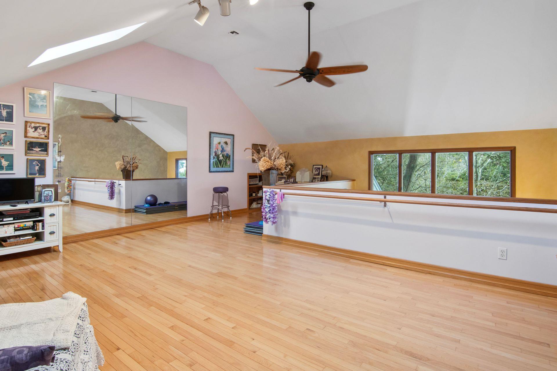 Single Family Bluffview  Suffolk County, NY 11764, MLS-816246-38