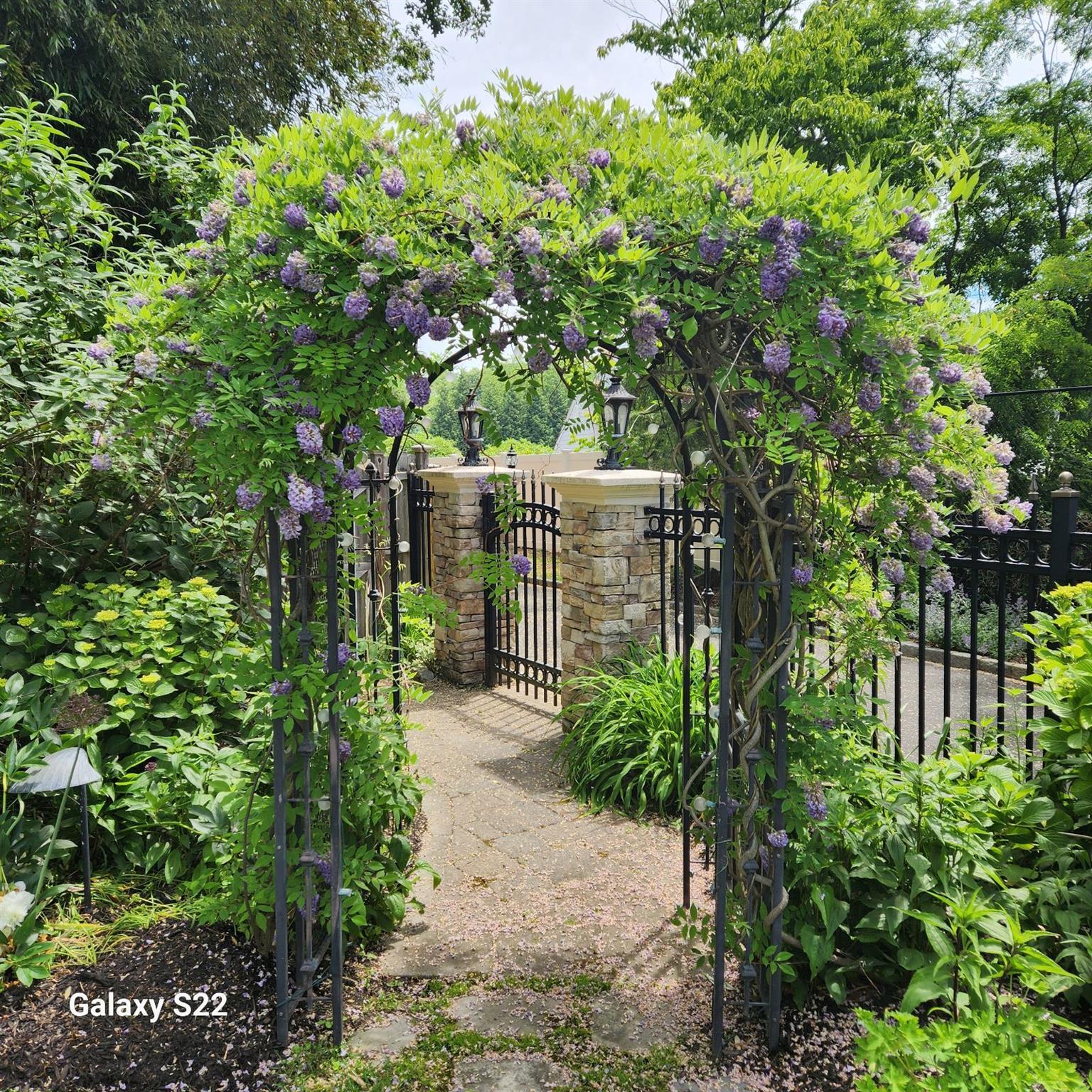 Single Family Bluffview  Suffolk County, NY 11764, MLS-816246-8