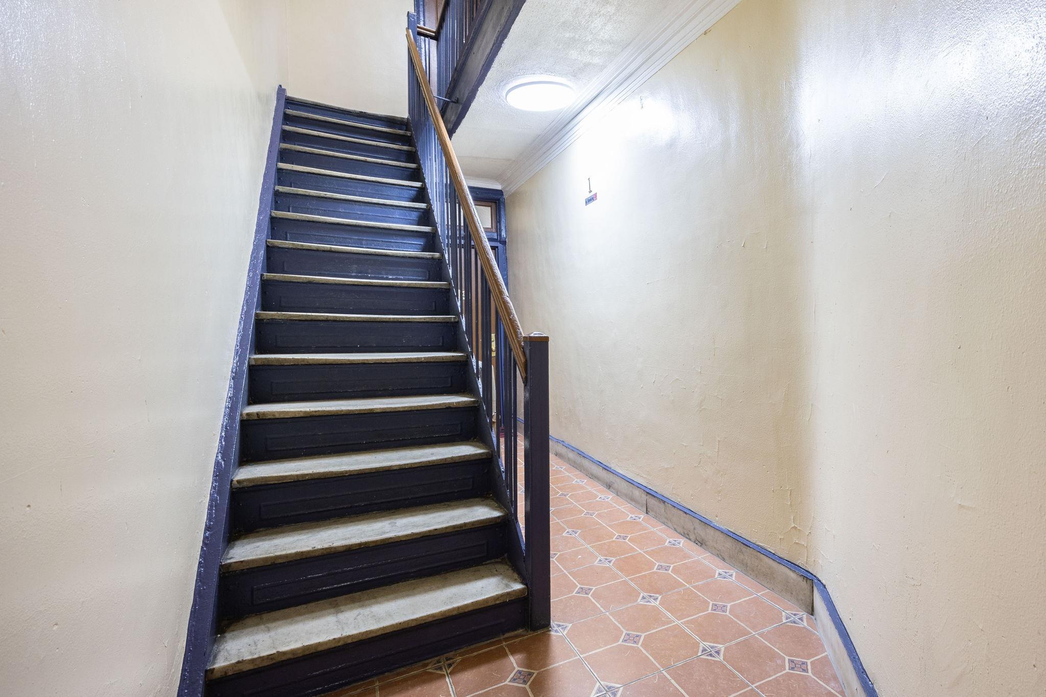 Commercial Sale Barnes  Bronx, NY 10466, MLS-816381-4