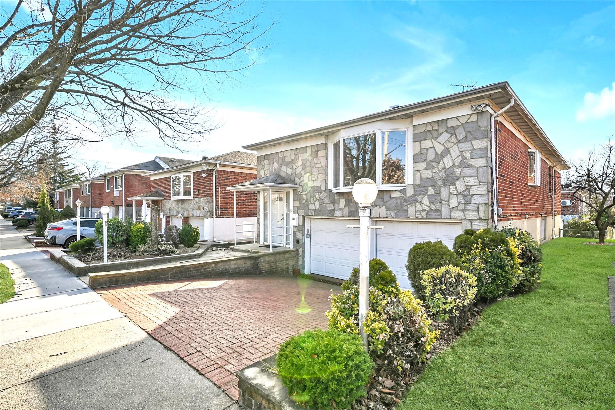 Single Family 210  Queens, NY 11364, MLS-816412-19
