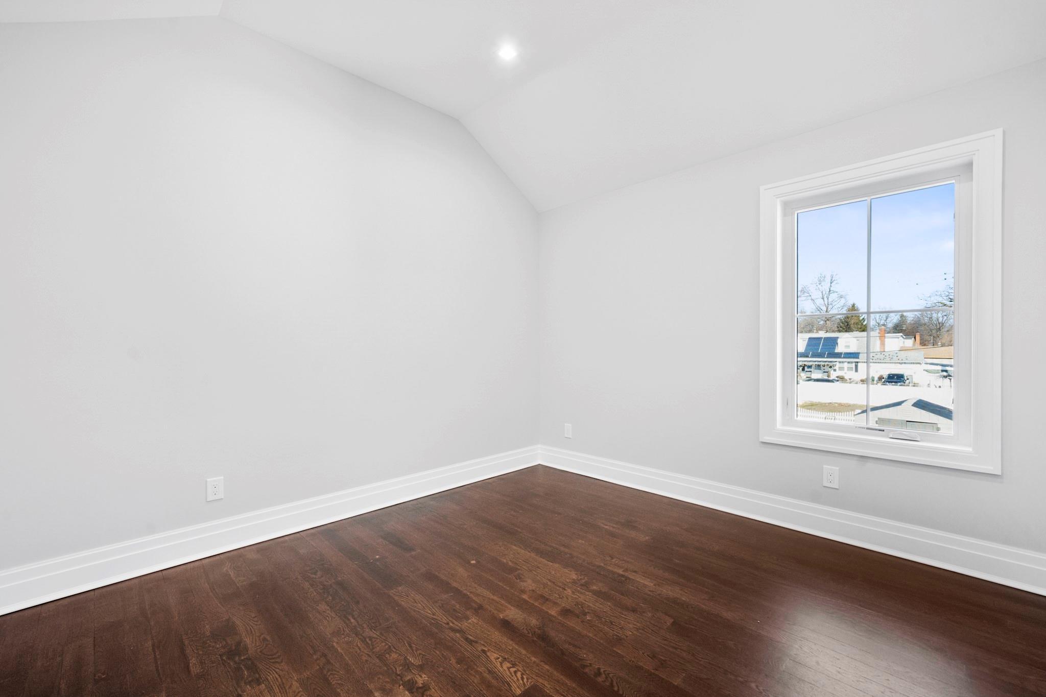 Single Family Jennings  Nassau County, NY 11552, MLS-816481-12