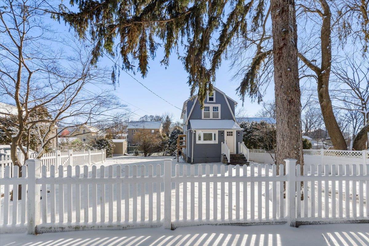 Single Family First  Westchester County, NY 10543, MLS-816559-27