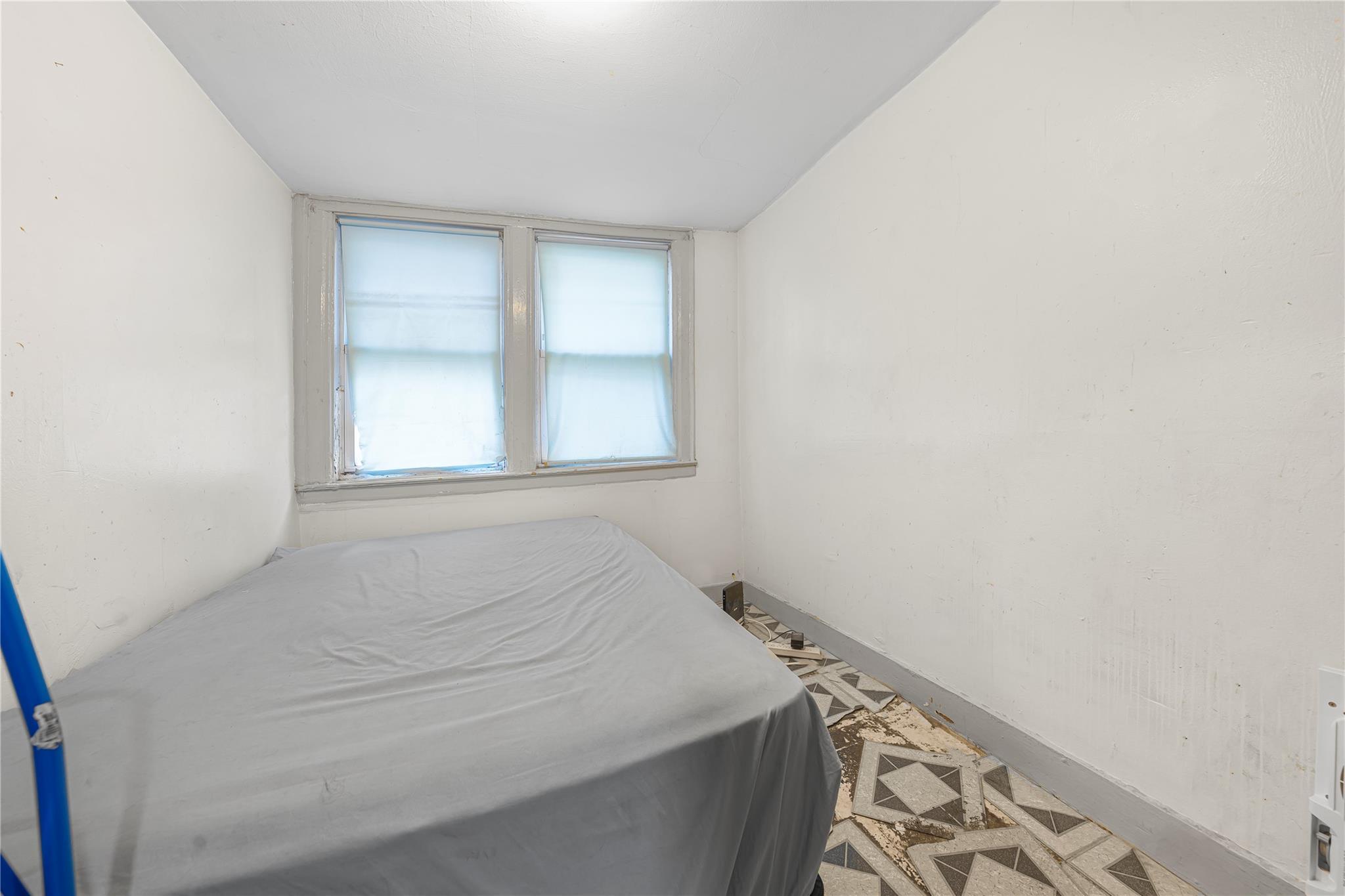 Single Family Brighton 1st  Brooklyn, NY 11235, MLS-816610-10
