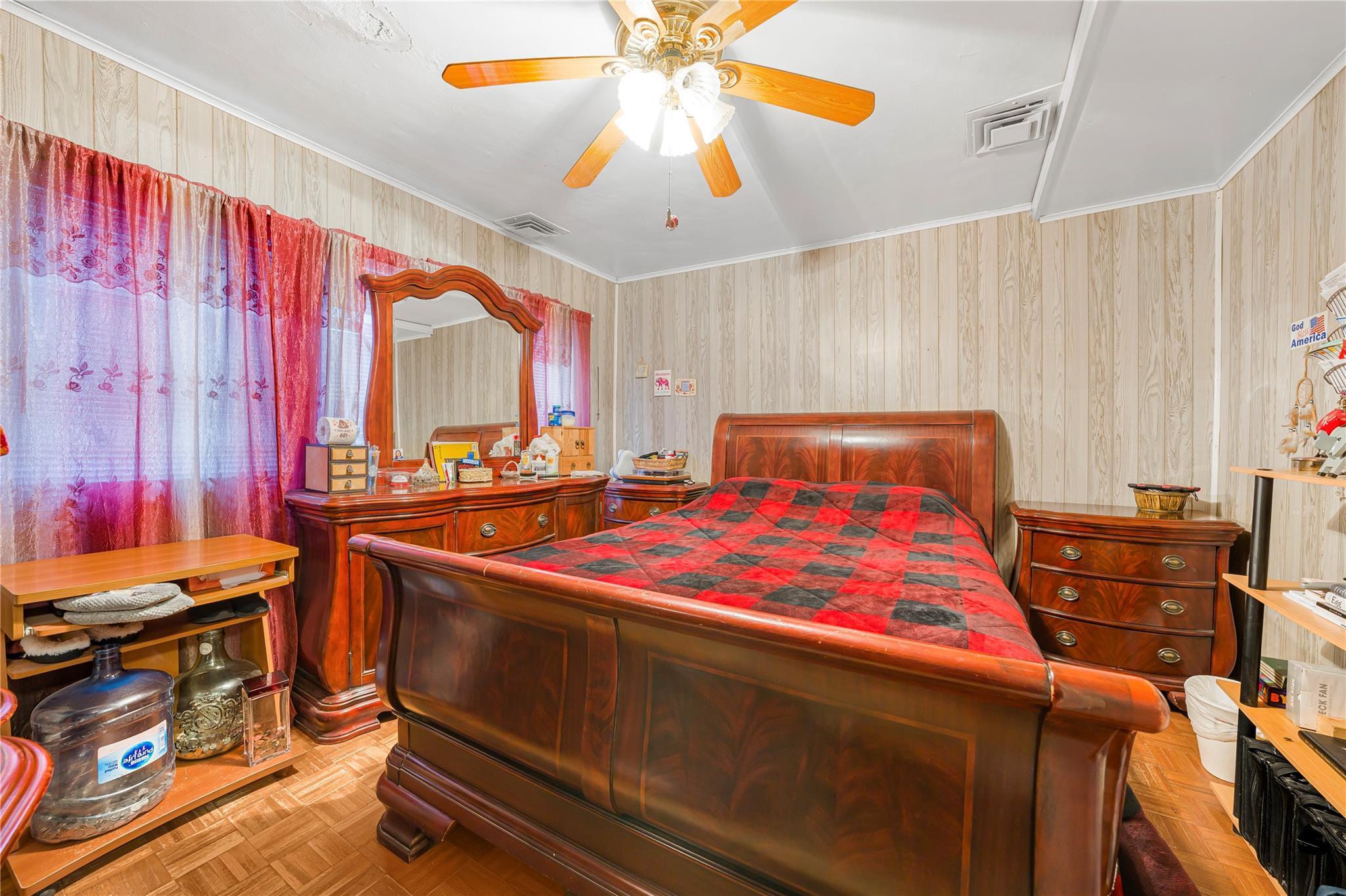 Single Family Brighton 1st  Brooklyn, NY 11235, MLS-816610-13