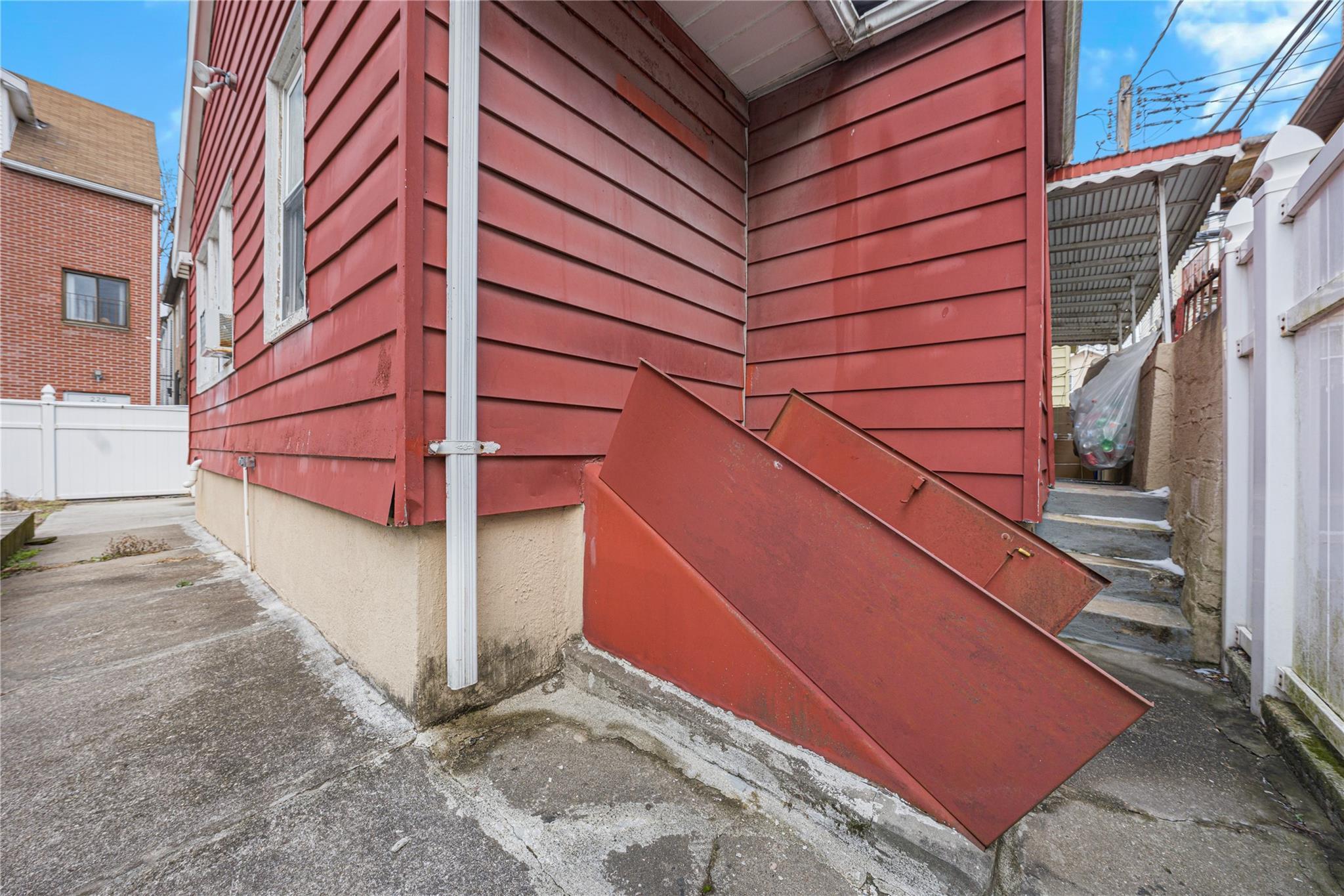 Single Family Brighton 1st  Brooklyn, NY 11235, MLS-816610-18