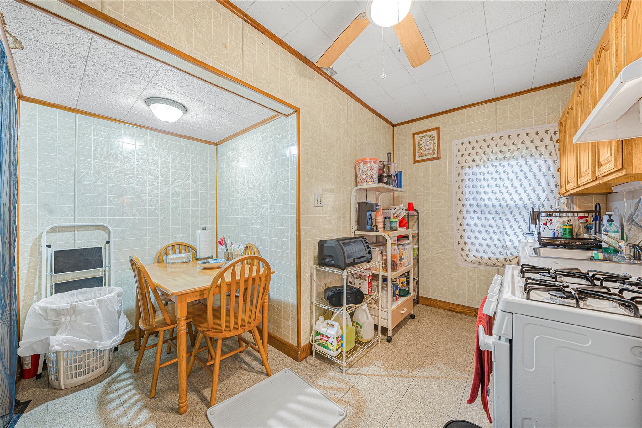 Single Family Brighton 1st  Brooklyn, NY 11235, MLS-816610-7