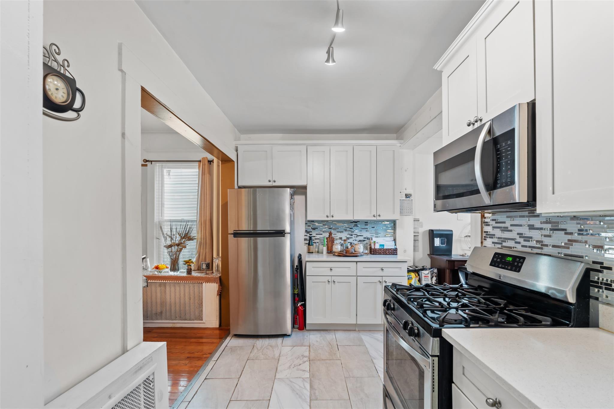 Single Family Seton  Bronx, NY 10466, MLS-816678-20