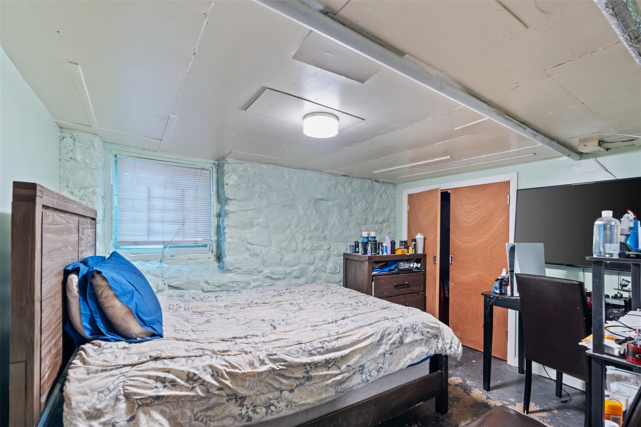 Single Family Seton  Bronx, NY 10466, MLS-816678-22