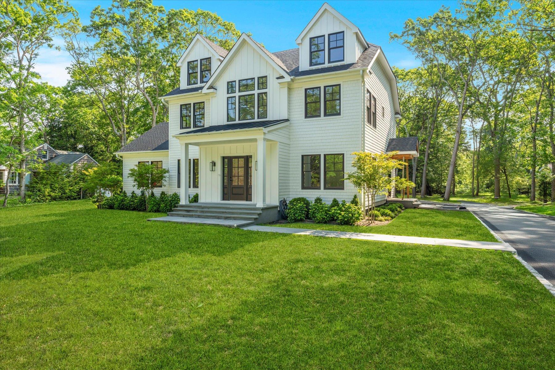 Single Family Hampton  Suffolk County, NY 11978, MLS-816690-2