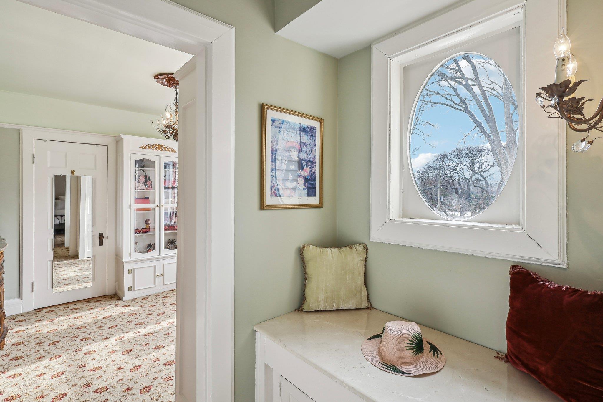 Single Family Middle  Suffolk County, NY 11705, MLS-816692-32