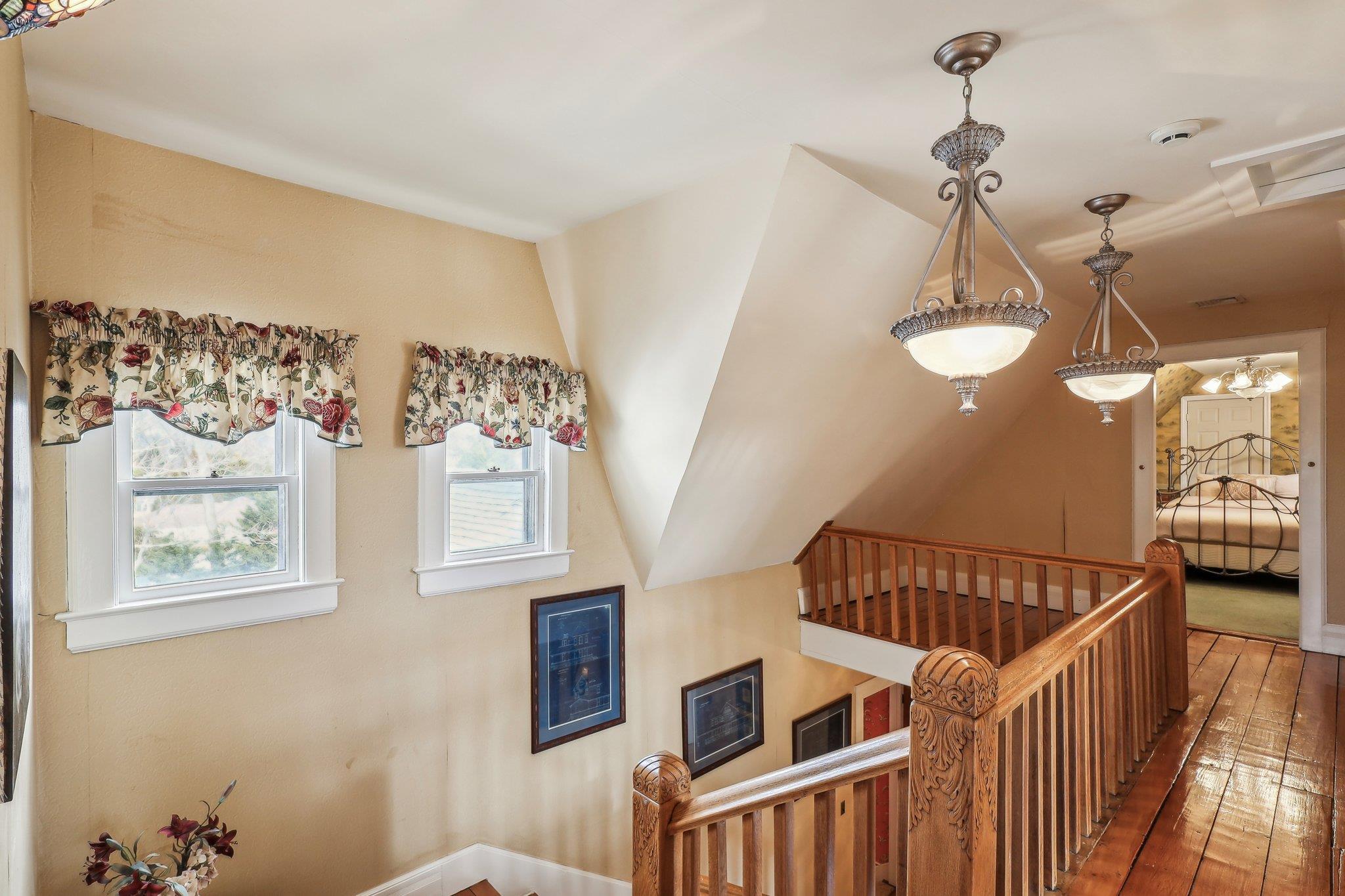 Single Family Middle  Suffolk County, NY 11705, MLS-816692-36