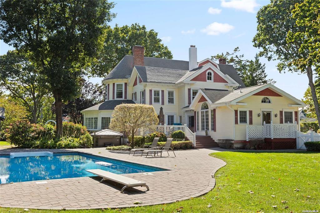 Single Family Middle  Suffolk County, NY 11705, MLS-816692-42