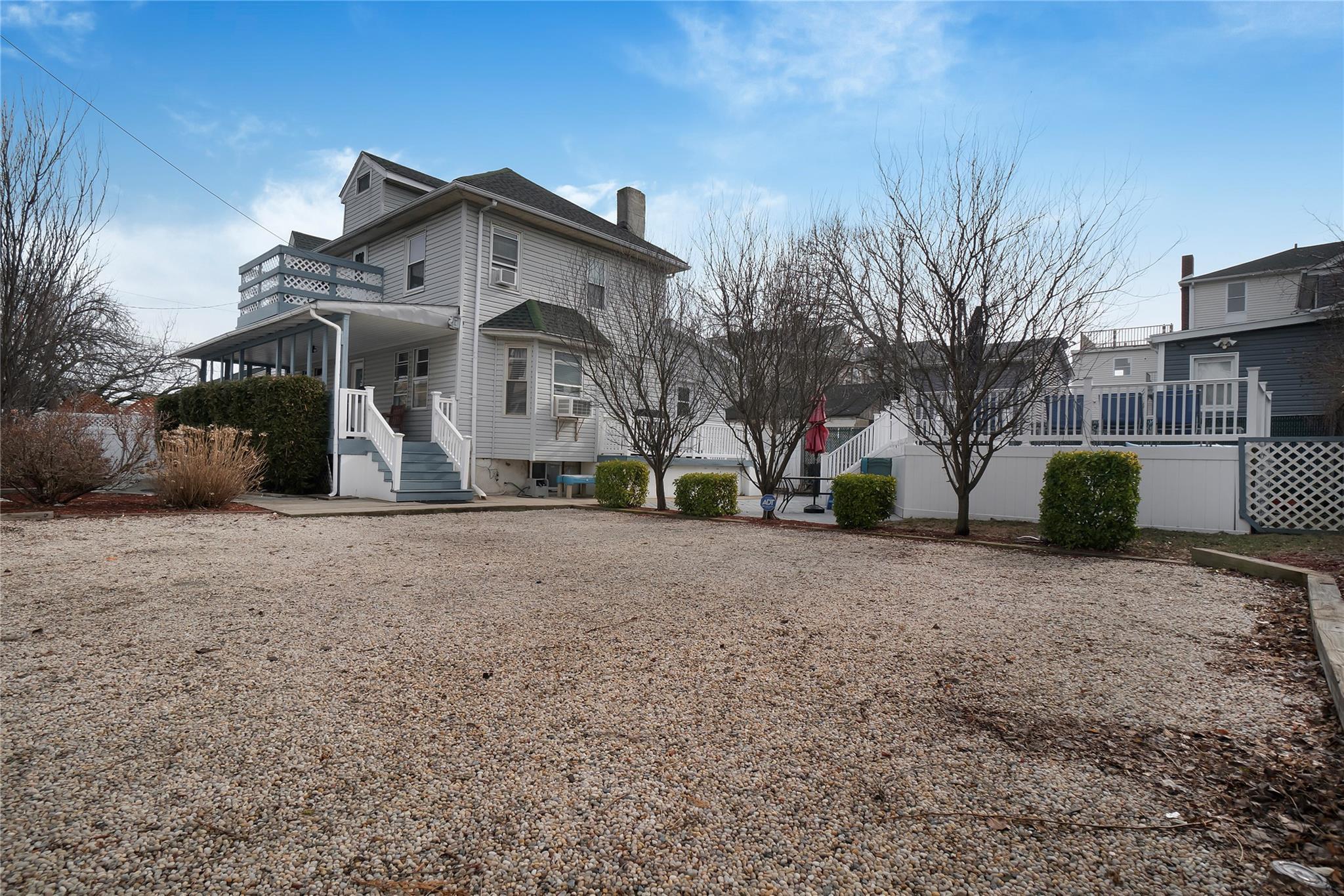 Single Family Rockaway Beach Blvd  Queens, NY 11694, MLS-816736-33
