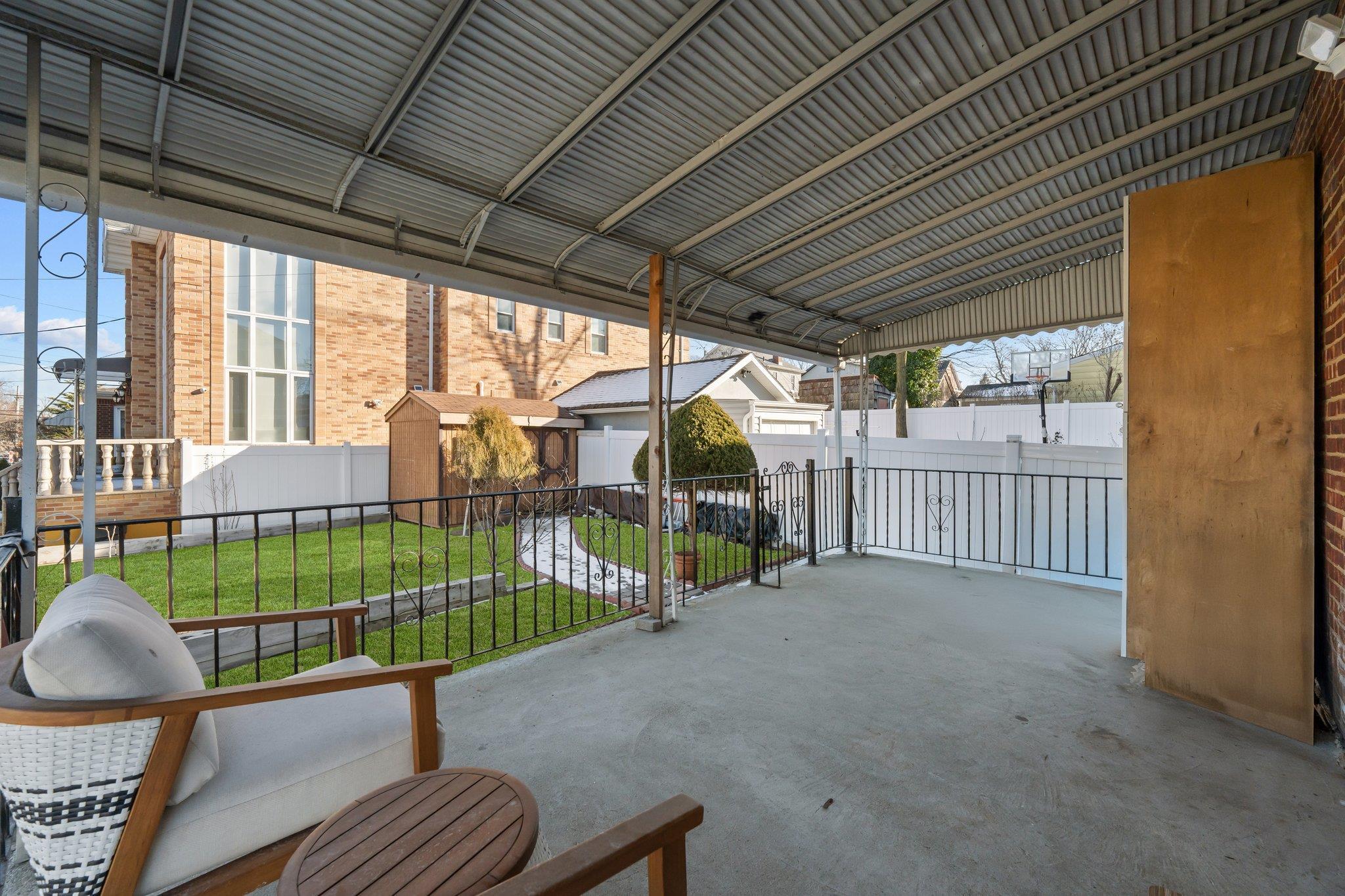 Single Family 14th  Queens, NY 11357, MLS-816746-17
