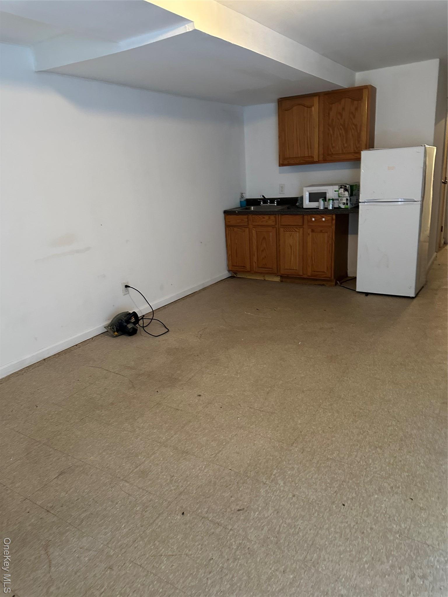 Single Family Barbey Brooklyn, NY 11207, MLS-816792-11