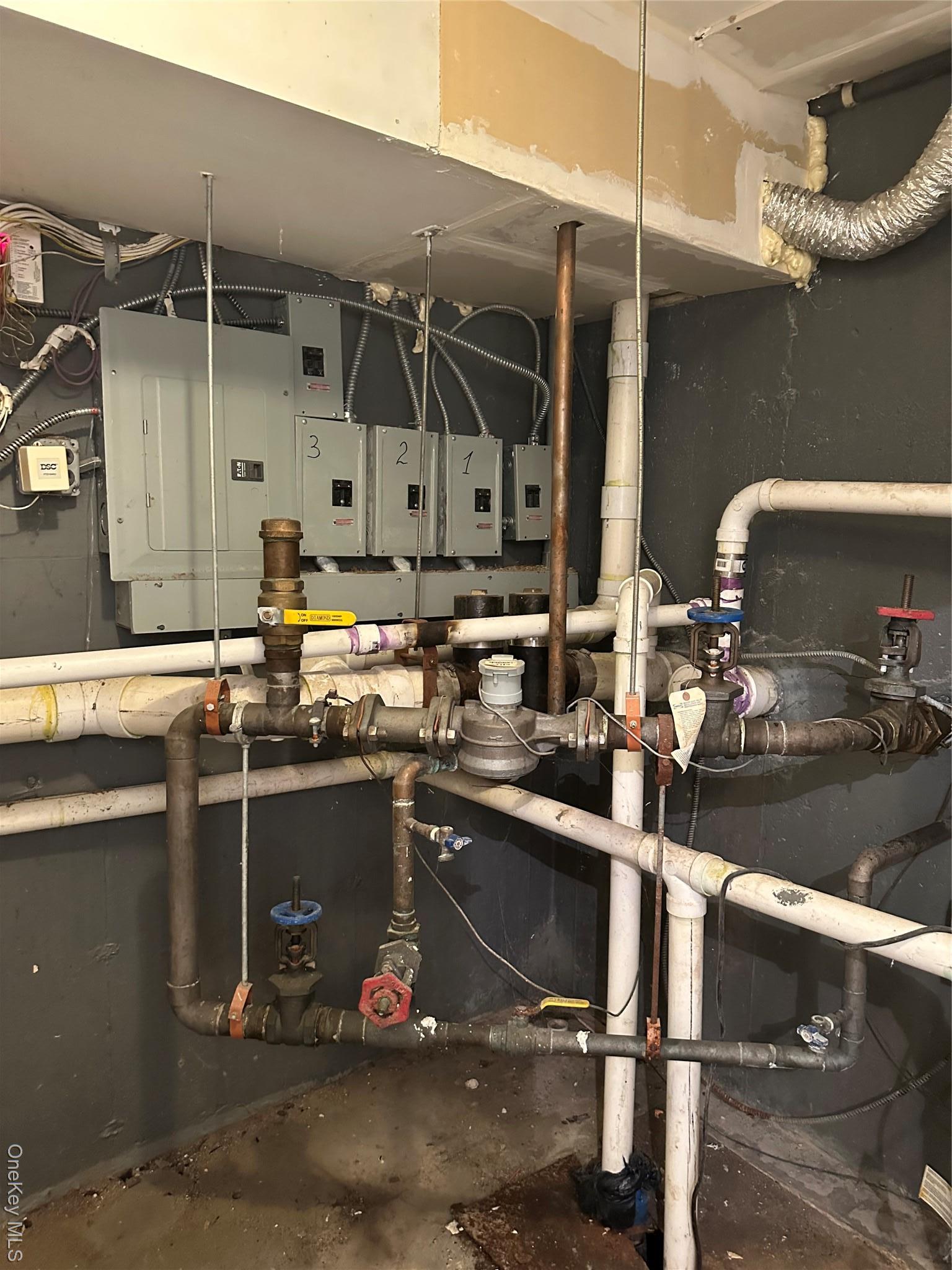 Single Family Barbey Brooklyn, NY 11207, MLS-816792-14