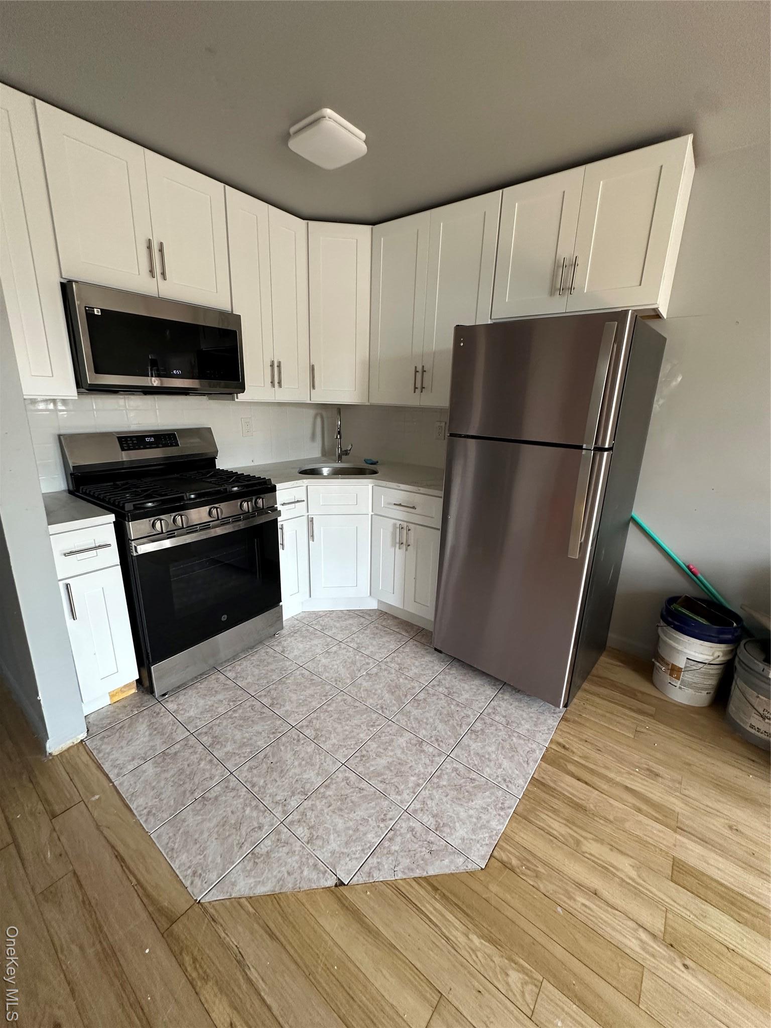 Single Family Barbey Brooklyn, NY 11207, MLS-816792-29